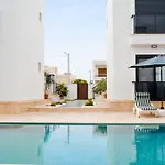 Lejlighed 300m To 2 Bedroom Upstairs Flat With Pool B2 - Yeni Dunya Bodrum